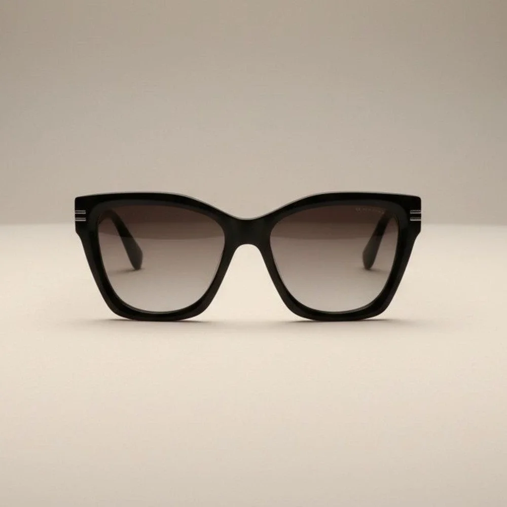 Steve Madden Tortoise Shell‎ Round Sunglasses - Dark Gradient Lenses - NWT